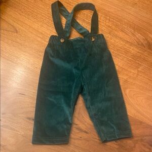 Badgley Mischka infant velvet pants with adjustable straps   Size 6-9 months